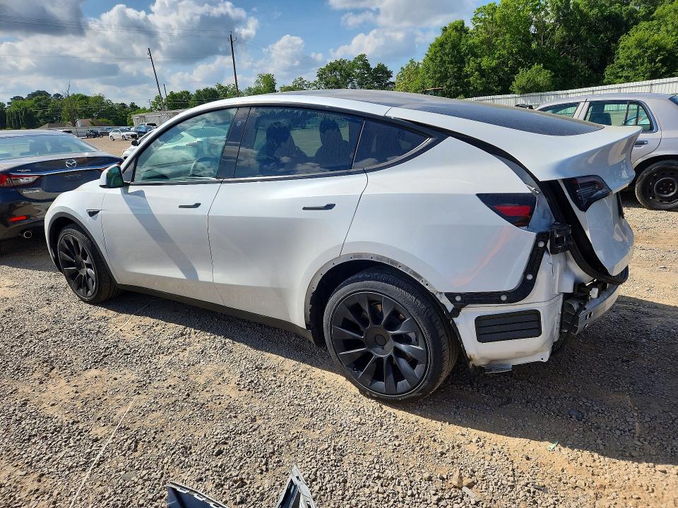 2022 Tesla Model Y მანქანა იყიდება აუქციონზე, vin: 7SAYGDEE7NA010527, აუქციონის ნომერი: 50718676