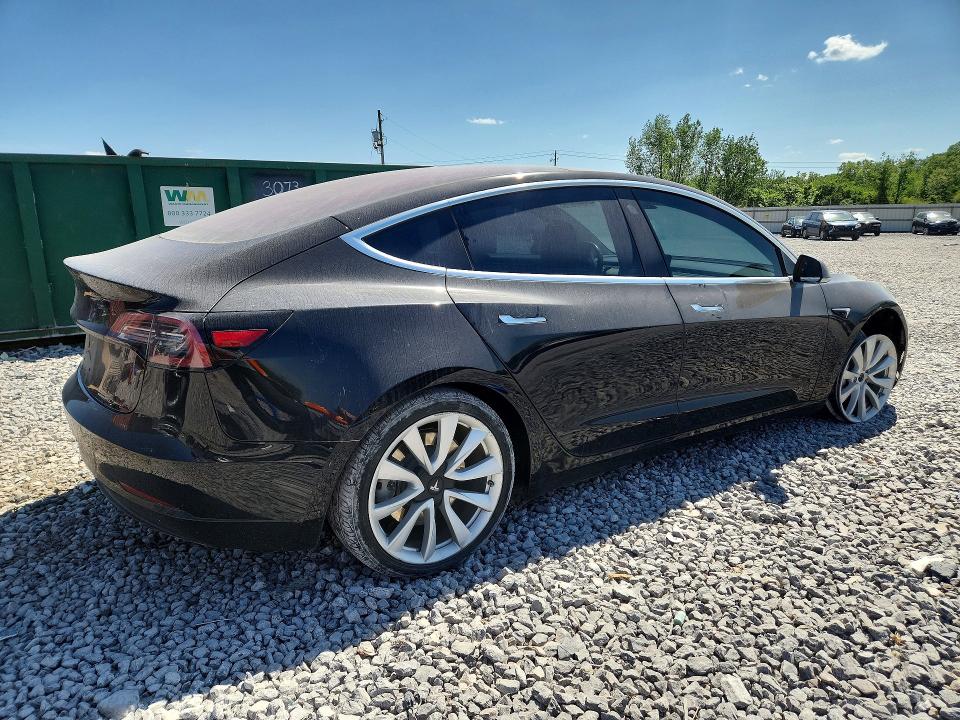 Продаж на аукціоні авто 2018 Tesla Model 3, vin: 5YJ3E1EA9JF005867, номер лоту: 49438186