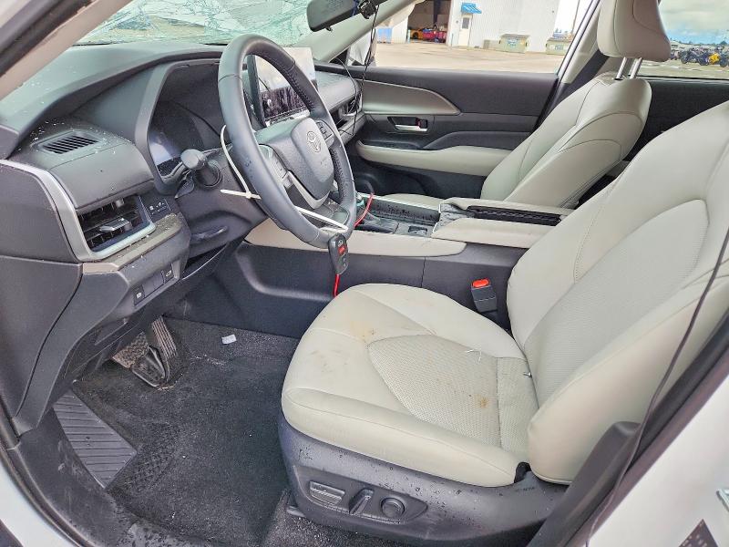 2026 Toyota Grand Highlander მანქანა იყიდება აუქციონზე, vin: 5TDAAAB59TS107596, აუქციონის ნომერი: 50851036