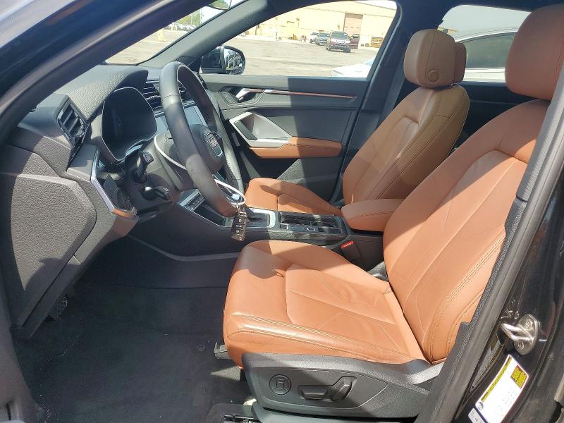 49773676 :رقم المزاد ، WA1AECF38L1125250 vin ، 2020 Audi Q3 مزاد بيع
