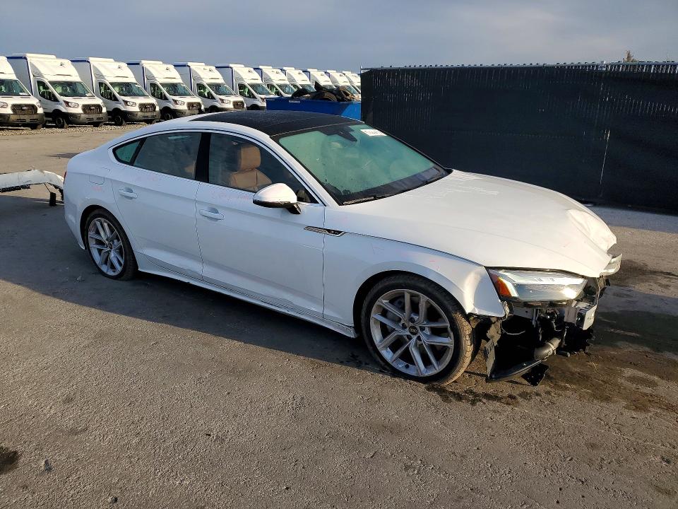 51661106 :رقم المزاد ، WAUFACF56RA049574 vin ، 2024 Audi A5 مزاد بيع
