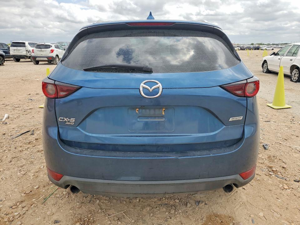 Продаж на аукціоні авто 2018 Mazda Cx-5, vin: JM3KFBBM8J1343385, номер лоту: 49467406