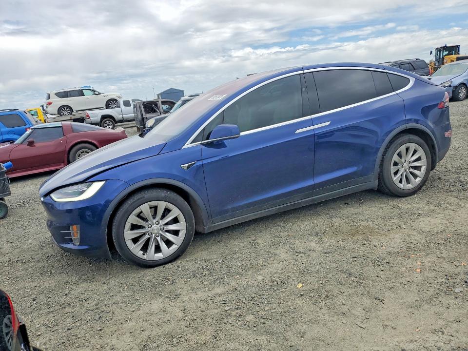 2019 Tesla Model X მანქანა იყიდება აუქციონზე, vin: 5YJXCDE28KF156296, აუქციონის ნომერი: 50512826