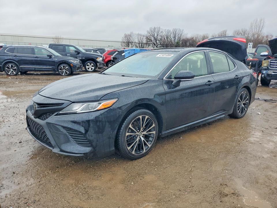 Продажа на аукционе авто 2018 Toyota Camry, vin: JTNB11HK6J3000694, номер лота: 47401086