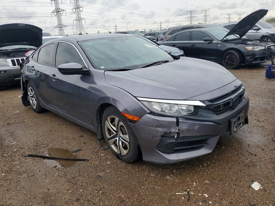 Продажа на аукционе авто 2018 Honda Civic, vin: 2HGFC2F58JH571928, номер лота: 51353826