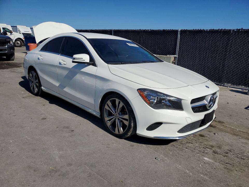Продажа на аукционе авто 2018 Mercedes-benz Cla, vin: WDDSJ4EB5JN654607, номер лота: 50479416