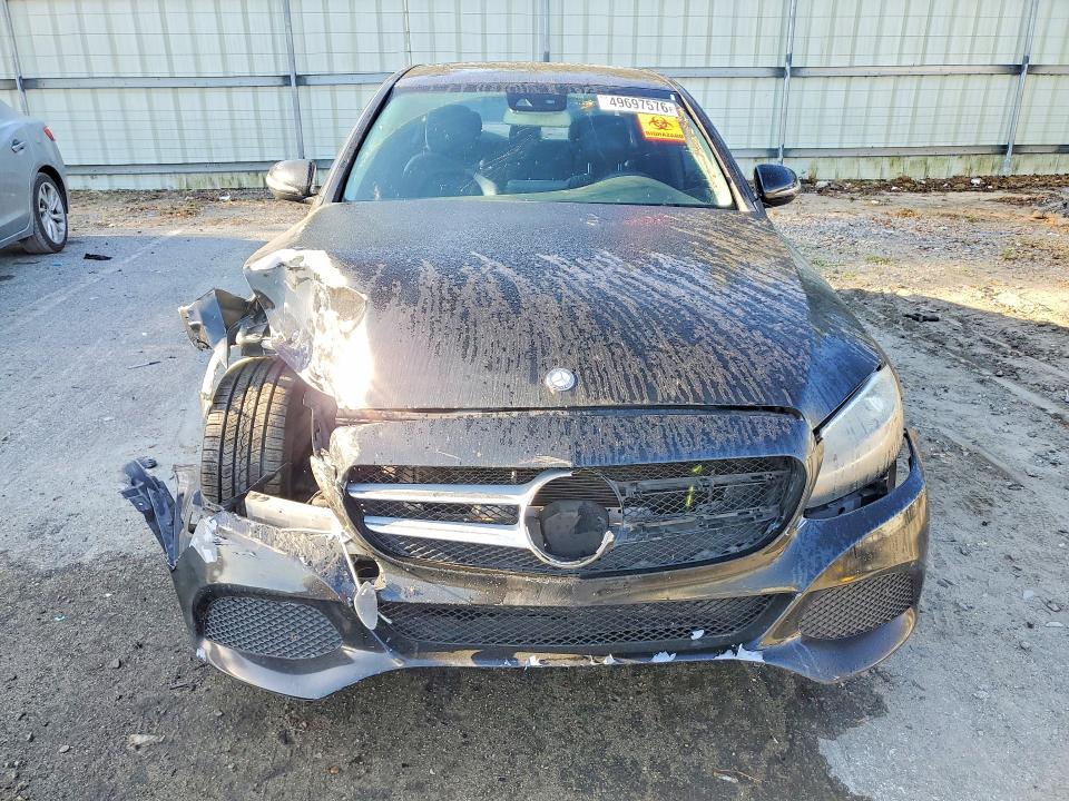 49697576 :رقم المزاد ، 55SWF4JB9GU121359 vin ، 2016 Mercedes-benz C مزاد بيع