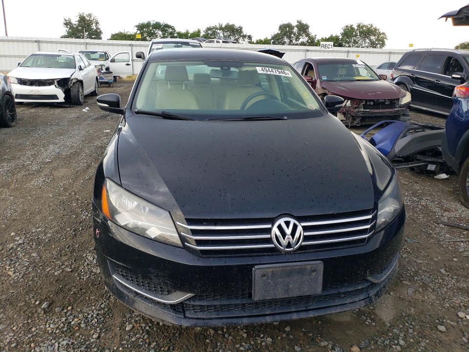 49447946 :رقم المزاد ، 1VWAP7A3XDC139829 vin ، 2013 Volkswagen Passat مزاد بيع