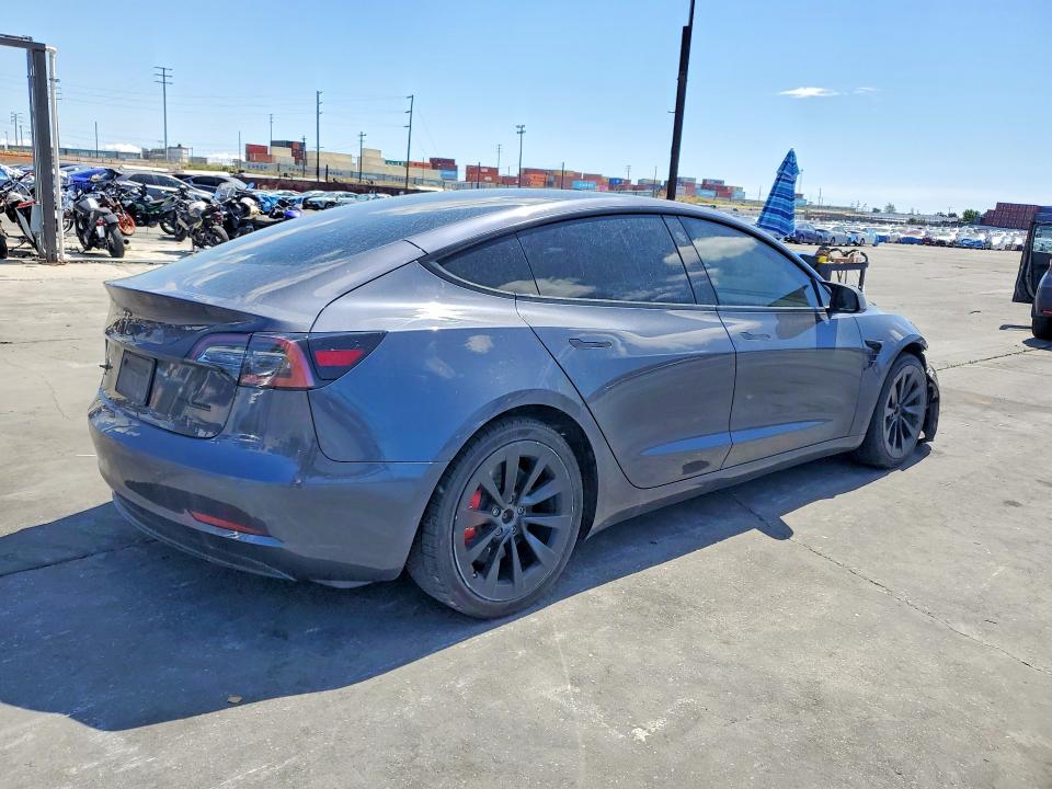 2022 Tesla Model 3 მანქანა იყიდება აუქციონზე, vin: 5YJ3E1EAXNF188363, აუქციონის ნომერი: 48325526