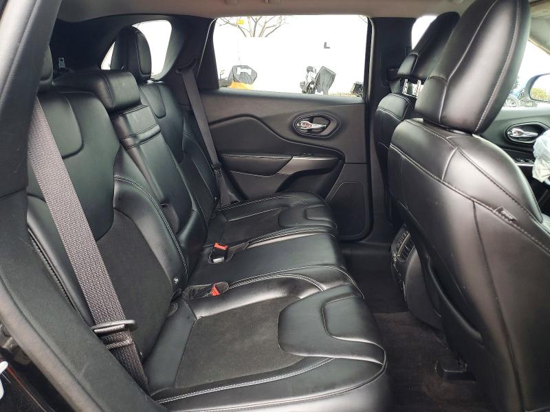 49007116 :رقم المزاد ، 1C4PJMLX1KD114225 vin ، 2019 Jeep Cherokee مزاد بيع