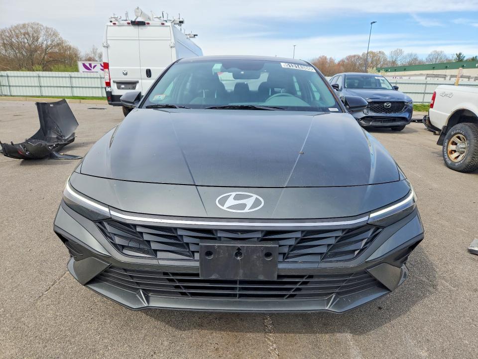 51314386 :رقم المزاد ، KMHLM4DG4TU121817 vin ، 2026 Hyundai Elantra مزاد بيع