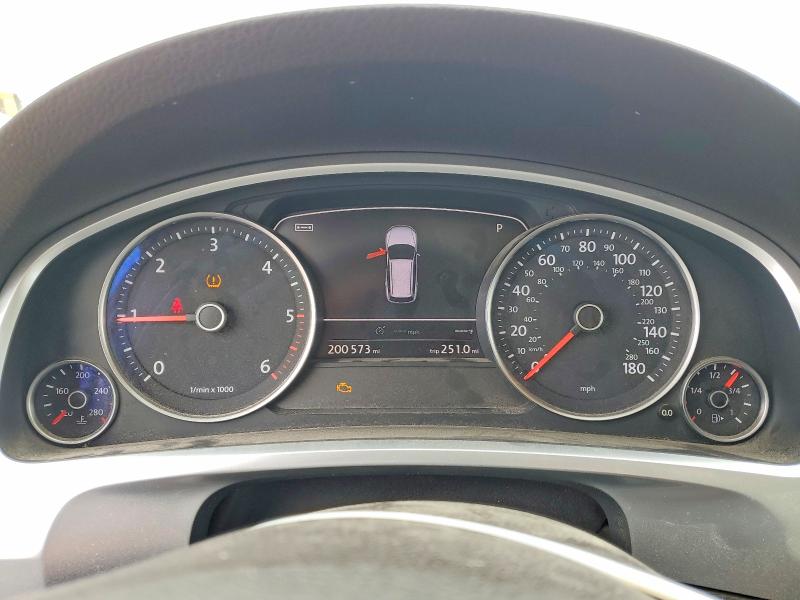Aukcja sprzedaży 2012 Volkswagen Touareg, vin: WVGFK9BP6CD002850, numer aukcji: 50819696