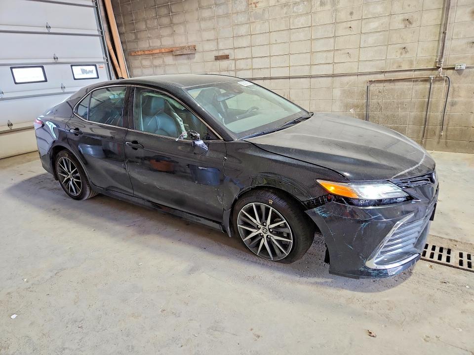2024 Toyota Camry მანქანა იყიდება აუქციონზე, vin: 4T1F11BK4RU127508, აუქციონის ნომერი: 50530126
