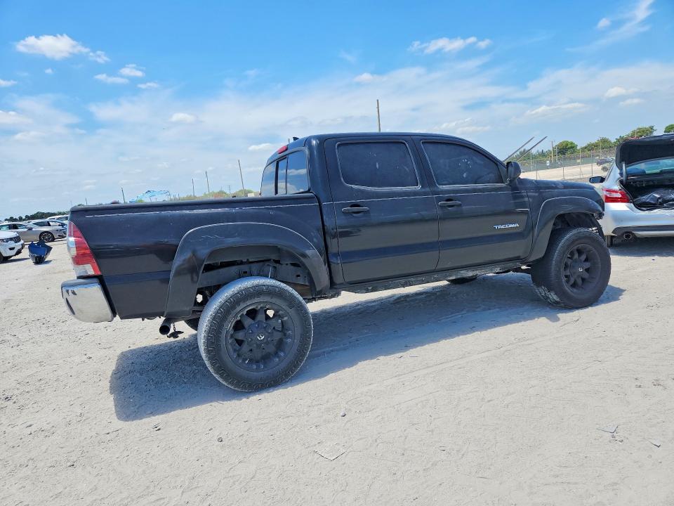 Продаж на аукціоні авто 2015 Toyota Tacoma, vin: 3TMJU4GN2FM192609, номер лоту: 51840396