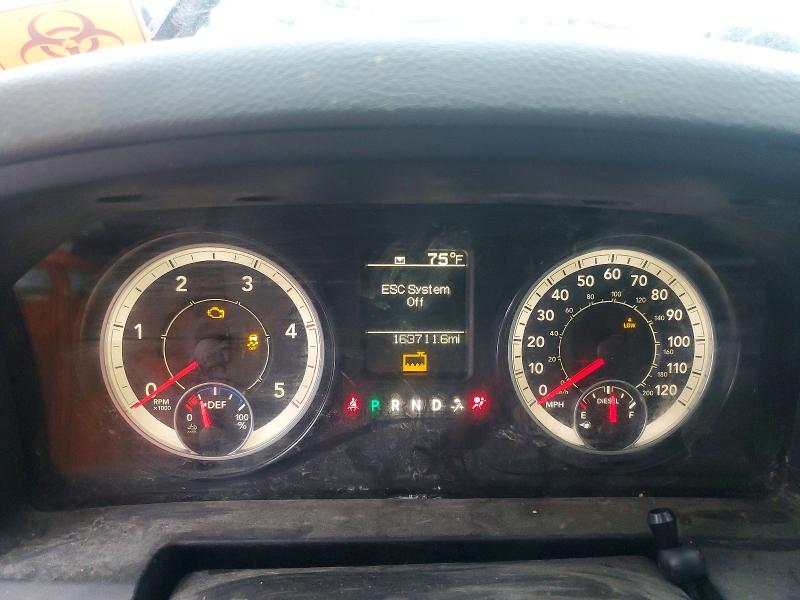48474556 :رقم المزاد ، 3C6UR5CL3HG569532 vin ، 2017 Ram 2500 مزاد بيع