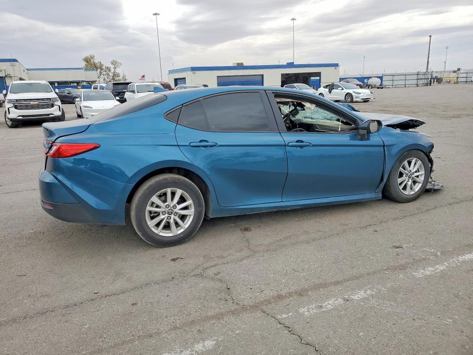 47828816 :رقم المزاد ، 4T1DAACK6SU619033 vin ، 2025 Toyota Camry مزاد بيع