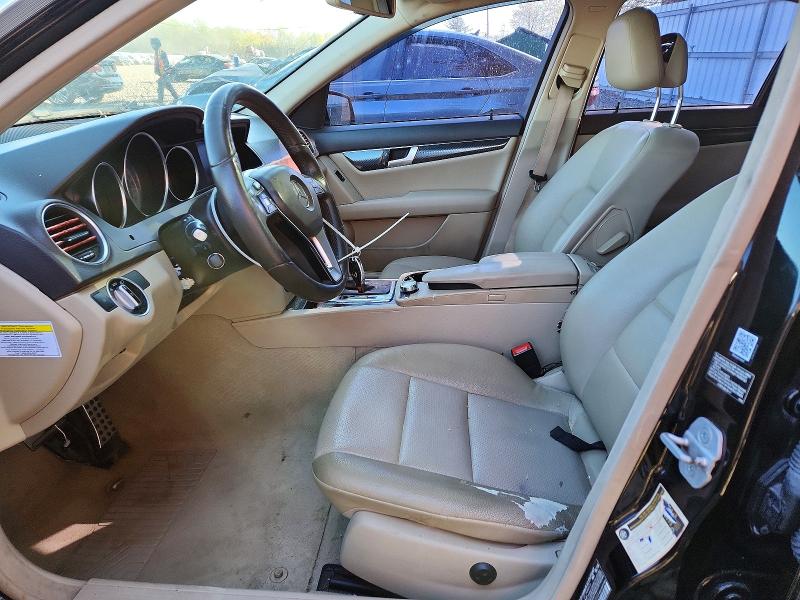 Продажа на аукционе авто 2013 Mercedes-benz C, vin: WDDGF8AB9DR297093, номер лота: 50557566