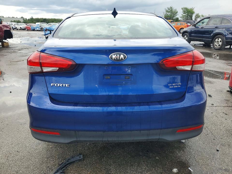 2017 Kia Forte მანქანა იყიდება აუქციონზე, vin: 3KPFK4A76HE133629, აუქციონის ნომერი: 48981136