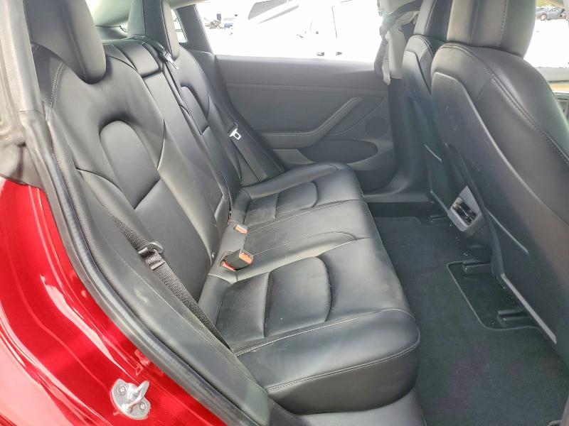 48935146 :رقم المزاد ، 5YJ3E1EC3NF137434 vin ، 2022 Tesla Model 3 مزاد بيع