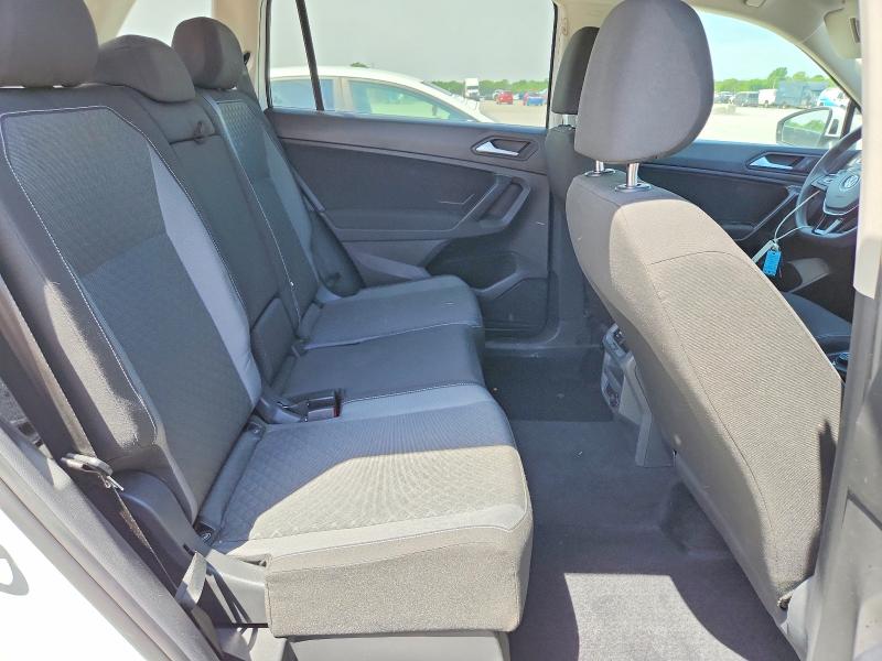 Aukcja sprzedaży 2021 Volkswagen Tiguan, vin: 3VV0B7AX5MM021140, numer aukcji: 51812426