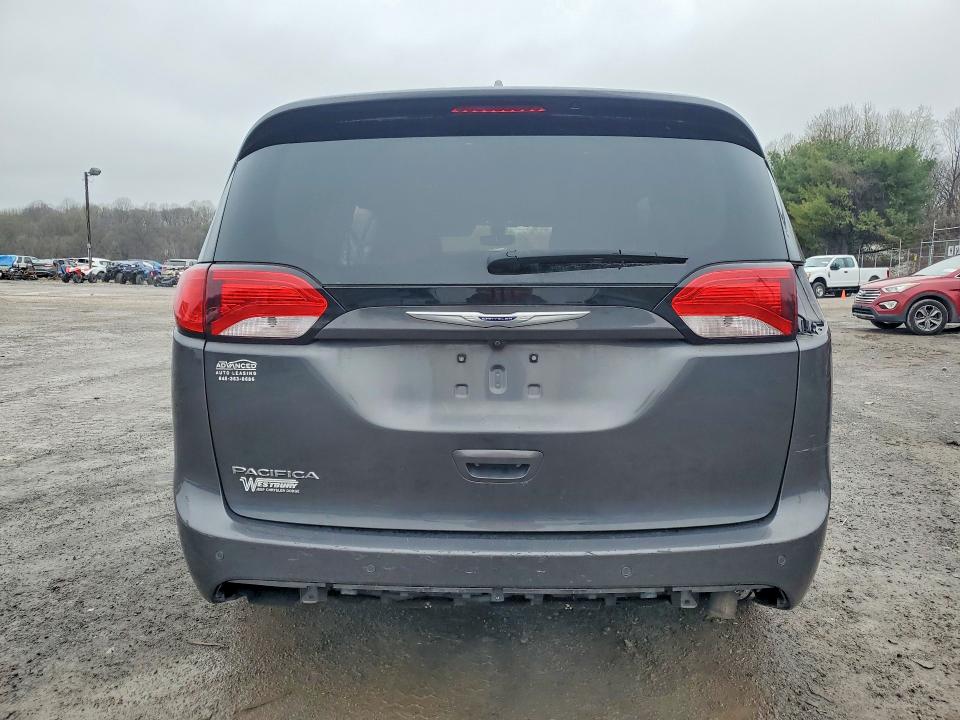 48746186 :رقم المزاد ، 2C4RC1BG5KR577579 vin ، 2019 Chrysler Pacifica مزاد بيع