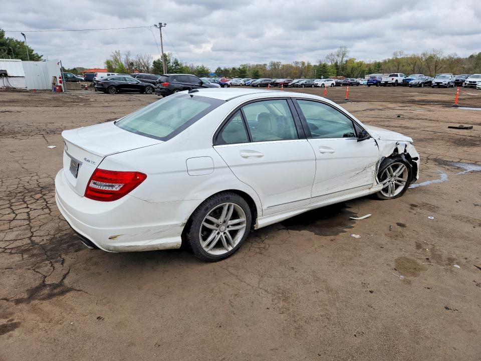 Продаж на аукціоні авто 2014 Mercedes-benz C, vin: WDDGF8AB4ER301827, номер лоту: 50699466