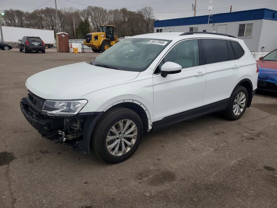 Продажа на аукционе авто 2019 Volkswagen Tiguan, vin: 3VV2B7AX5KM080663, номер лота: 50413946
