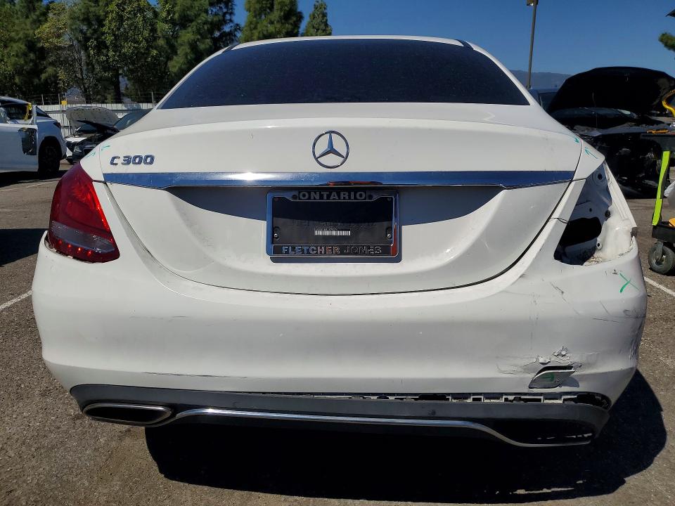 Продажа на аукционе авто 2018 Mercedes-benz C, vin: 55SWF4JB8JU275276, номер лота: 48920286