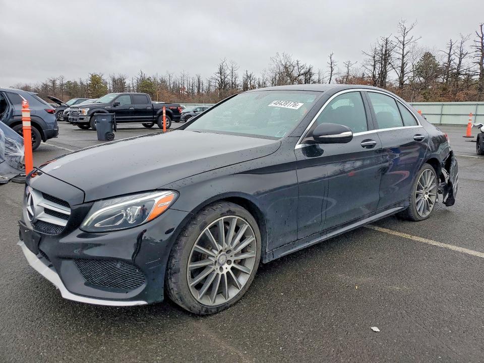 2015 Mercedes-benz C მანქანა იყიდება აუქციონზე, vin: 55SWF4KB5FU001264, აუქციონის ნომერი: 48439176