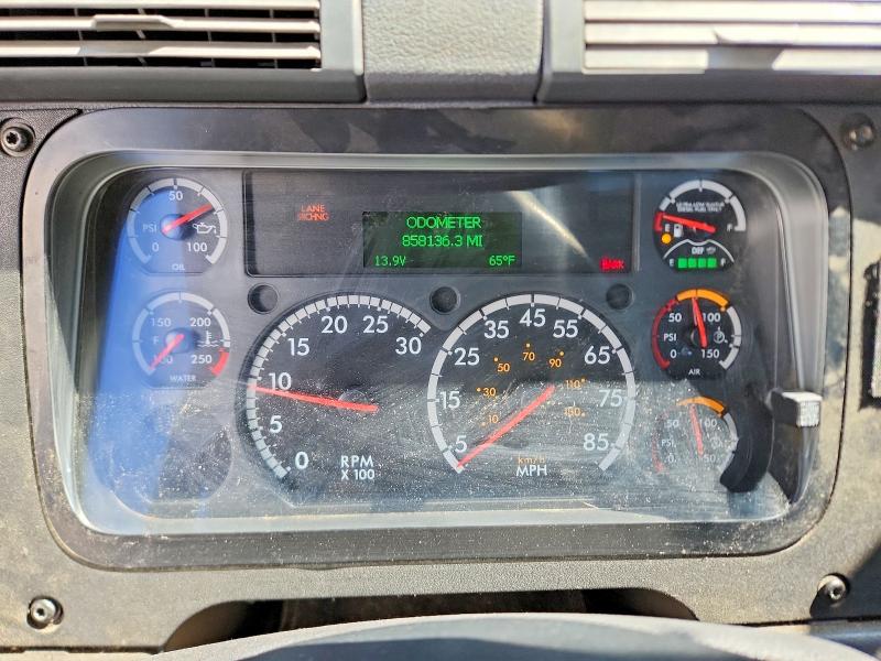 2016 Freightliner Cascadia 125 მანქანა იყიდება აუქციონზე, vin: 1FUBGEDV4GLHC5656, აუქციონის ნომერი: 50607586