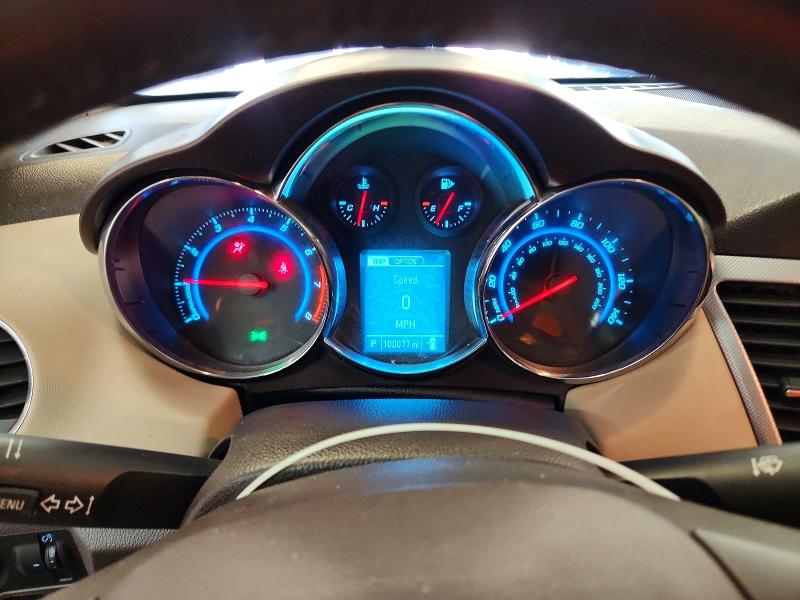 51668906 :رقم المزاد ، 1G1PG5SBXF7142001 vin ، 2015 Chevrolet Cruze مزاد بيع