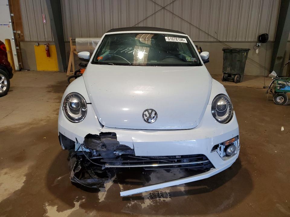51078156 :رقم المزاد ، 3VW5DAAT5JM502247 vin ، 2018 Volkswagen Beetle مزاد بيع