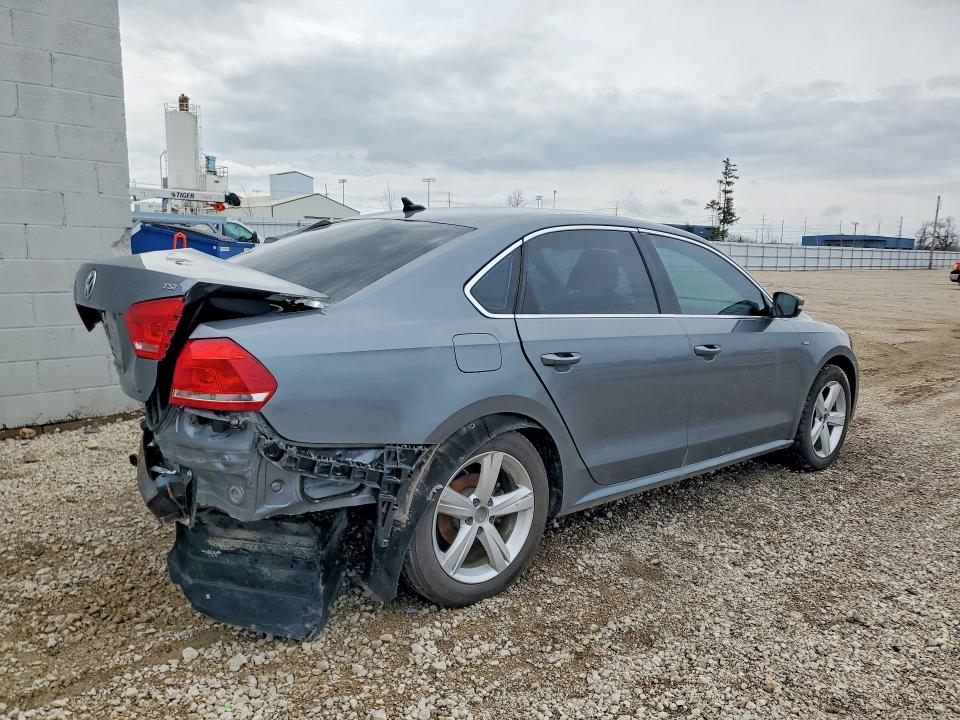 Aukcja sprzedaży 2015 Volkswagen Passat, vin: 1VWAT7A39FC103015, numer aukcji: 49379356