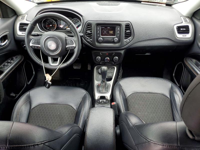 51411306 :رقم المزاد ، 3C4NJDBB5HT651745 vin ، 2017 Jeep Compass مزاد بيع