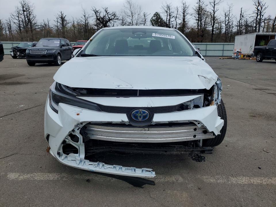 2025 Toyota Corolla Hybrid მანქანა იყიდება აუქციონზე, vin: JTDBCMFE9S3071015, აუქციონის ნომერი: 51955576