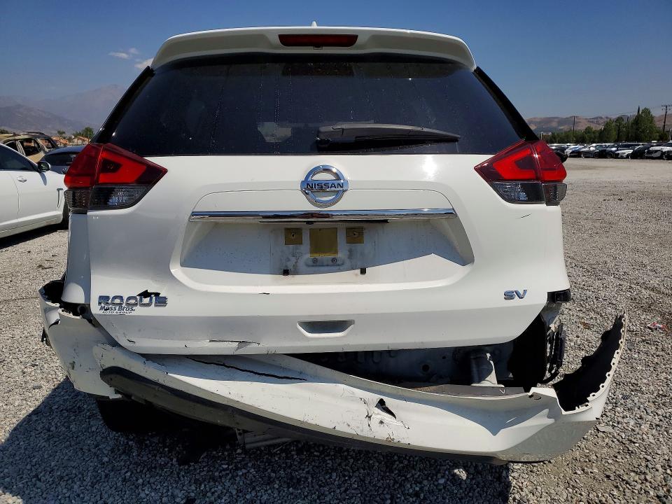 Продажа на аукционе авто 2017 Nissan Rogue, vin: JN8AT2MT5HW137394, номер лота: 48965726