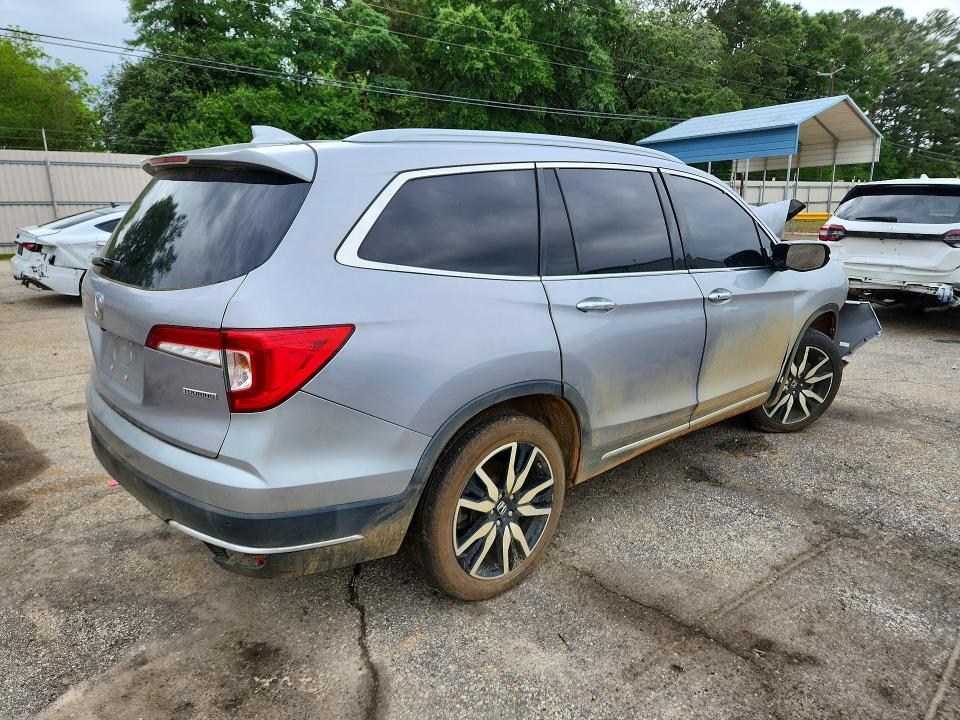51525636 :رقم المزاد ، 5FNYF5H63NB004334 vin ، 2022 Honda Pilot مزاد بيع
