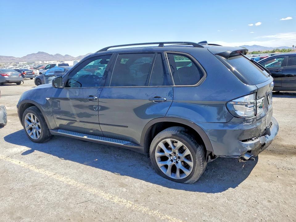 48904506 :رقم المزاد ، 5UXZV4C50BL403354 vin ، 2011 Bmw X5 مزاد بيع