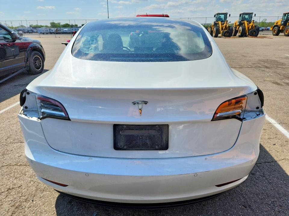 2022 Tesla Model 3 მანქანა იყიდება აუქციონზე, vin: 5YJ3E1EAXNF317458, აუქციონის ნომერი: 50156696