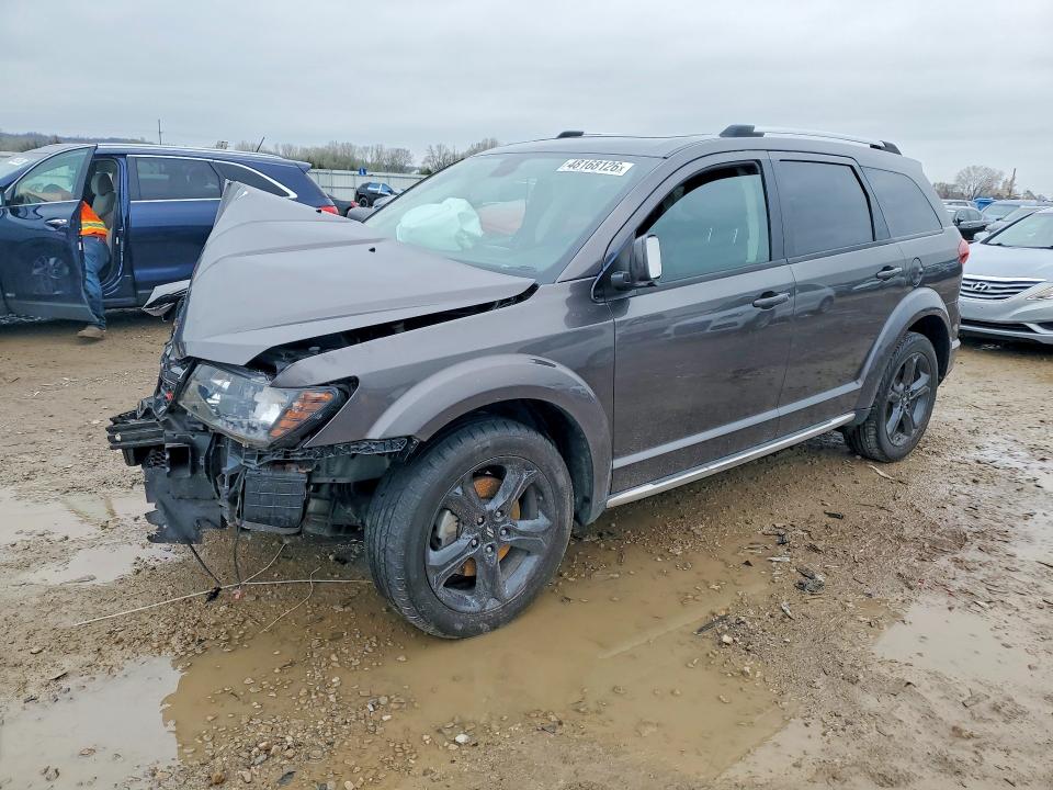 48168126 :رقم المزاد ، 3C4PDCGB1LT194220 vin ، 2020 Dodge Journey مزاد بيع