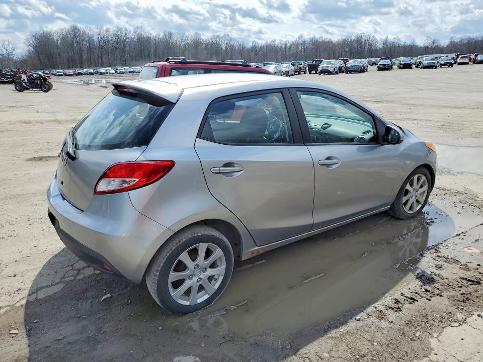 Продажа на аукционе авто 2011 Mazda Mazda 2, vin: JM1DE1HZ5B0105230, номер лота: 48052176