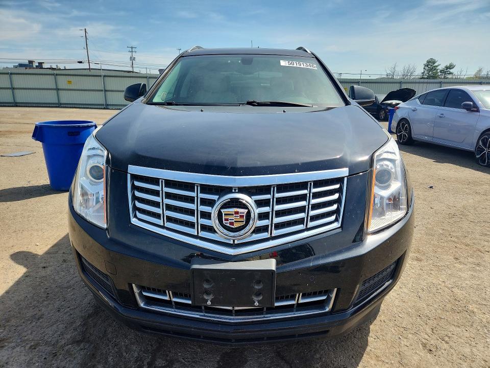 50191346 :رقم المزاد ، 3GYFNBE39GS552152 vin ، 2016 Cadillac Srx مزاد بيع