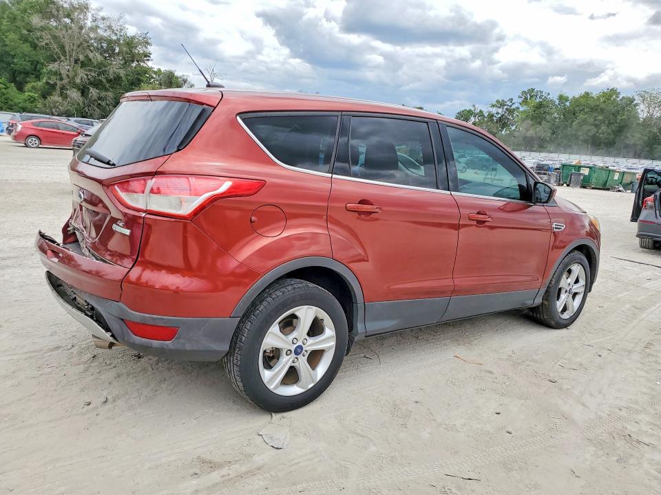 50816126 :رقم المزاد ، 1FMCU0G73GUA03123 vin ، 2016 Ford Escape مزاد بيع
