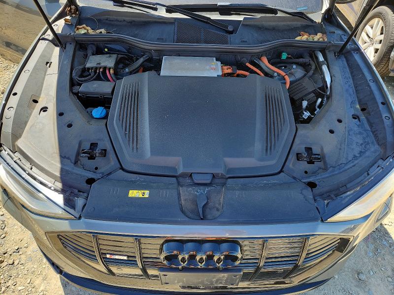 Продажа на аукционе авто 2022 Audi E-tron, vin: WA1VABGE0NB023137, номер лота: 49822466