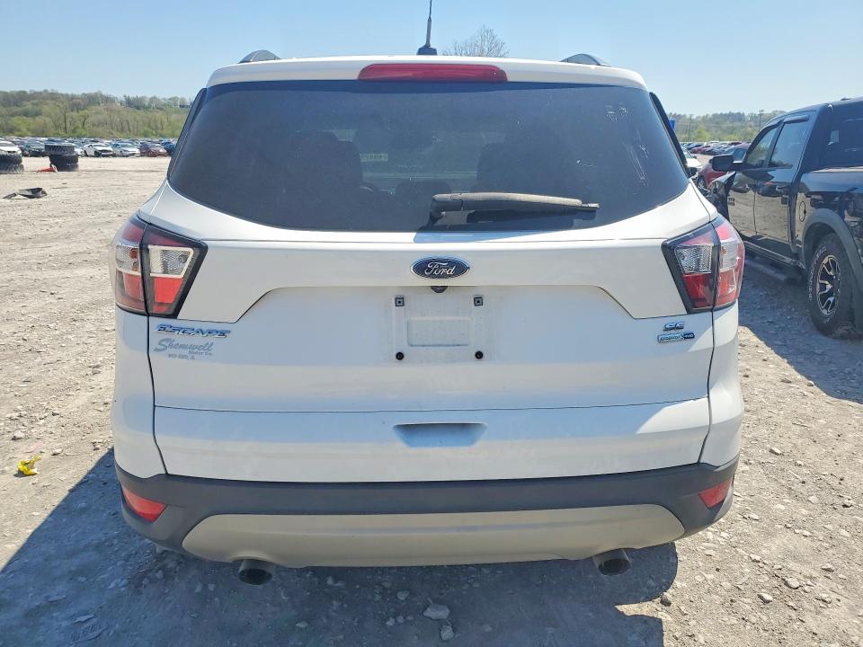 Продаж на аукціоні авто 2018 Ford Escape, vin: 1FMCU9GD2JUB84846, номер лоту: 49429326