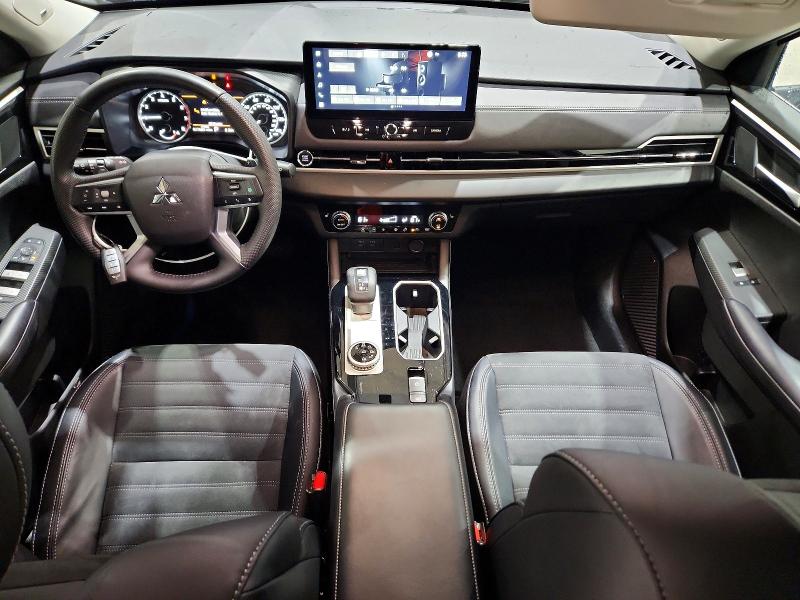 Продаж на аукціоні авто 2025 Mitsubishi Outlander, vin: JA4J4VA83SZ045579, номер лоту: 49682576