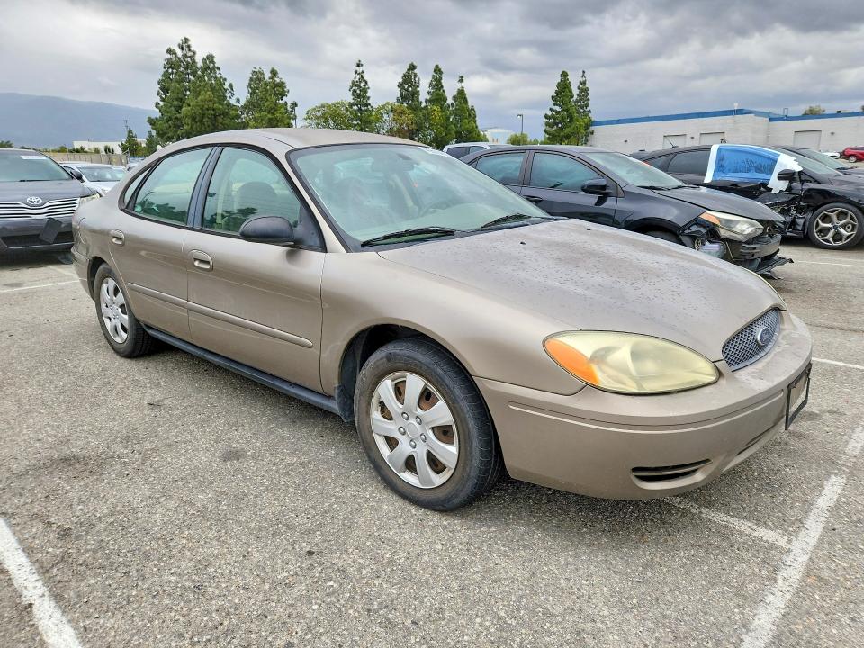 49519486 :رقم المزاد ، 1FAFP53UX5A113365 vin ، 2005 Ford Taurus مزاد بيع