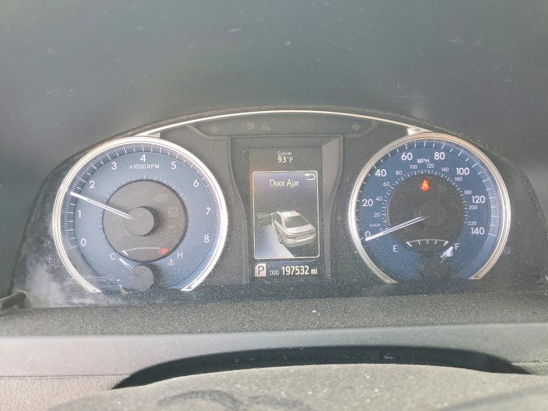 51479426 :رقم المزاد ، 4T1BF1FKXHU305592 vin ، 2017 Toyota Camry مزاد بيع