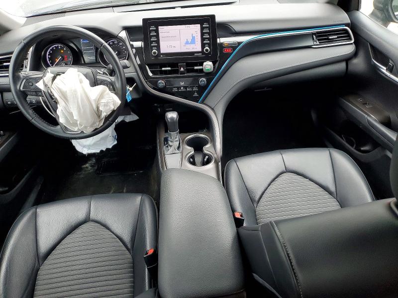 50557376 :رقم المزاد ، 4T1G11AK7MU567611 vin ، 2021 Toyota Camry مزاد بيع