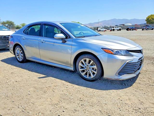 Продажа на аукционе авто 2024 Toyota Camry, vin: 4T1R11AK6RU876891, номер лота: 51358416